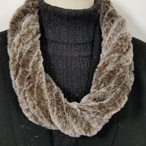 Dark Brown Faux Fur Necklace Infinity Scarf